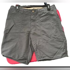 Patagonia Men's Gray Shorts Sz 32
